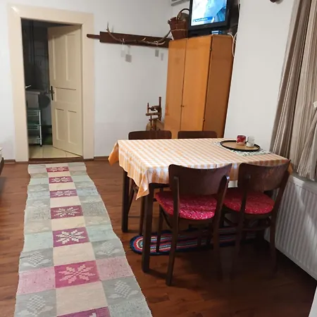 Za Zelenym Plotom Landhuis Paca